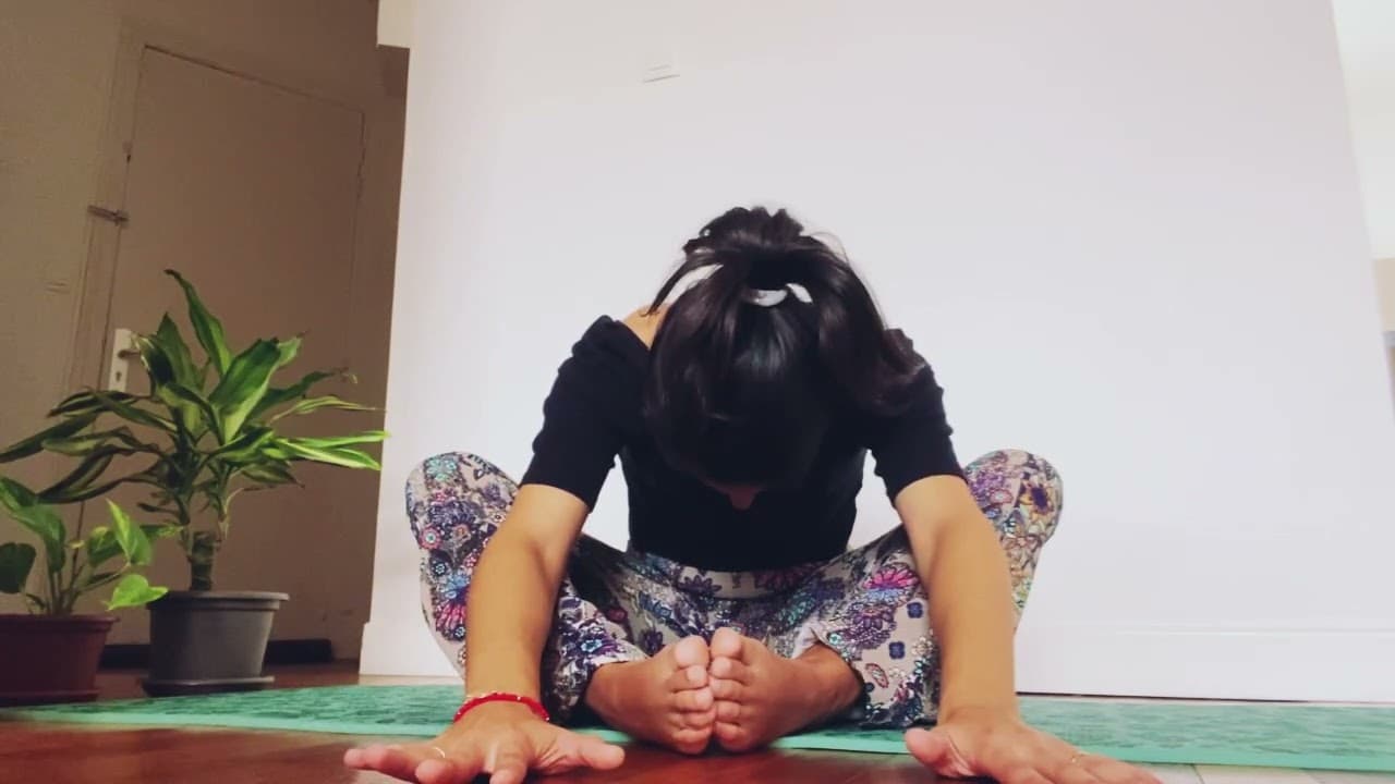 Routine matinale de yoga pour bien commencer la journée